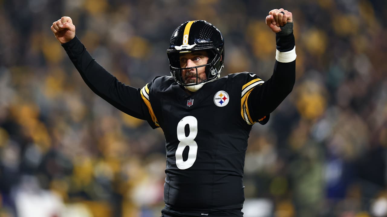 Aaron Rodgers 'feels good to shut all those comments' about Mike Tomlin's future 'down'