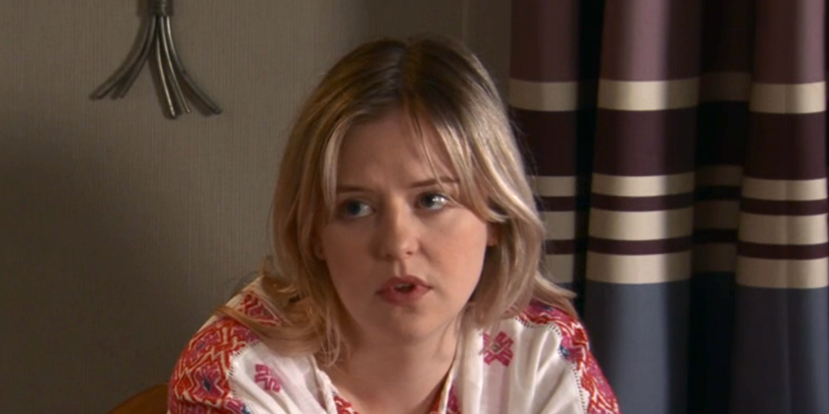 Coronation Street reveals why Summer is "gobsmacked" in new scenes
