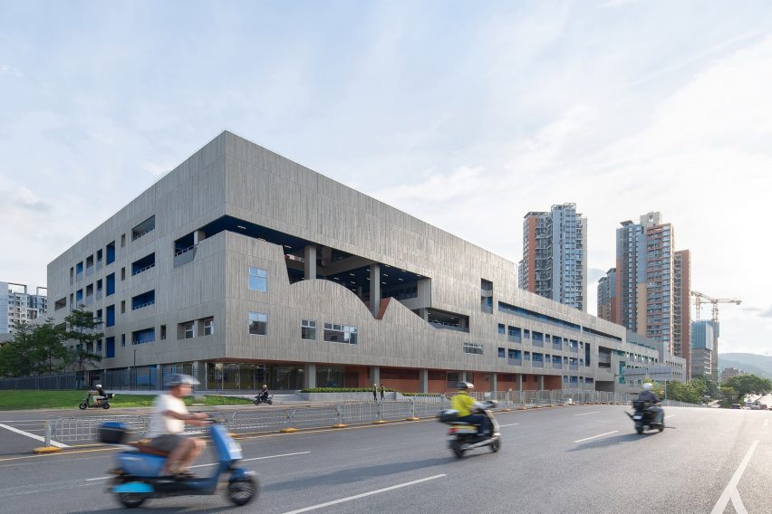 Weilong School with concrete facade