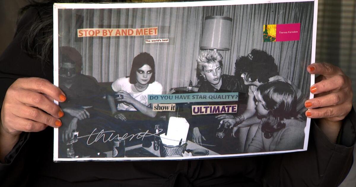 Photographer to tour pictures of 1970s punk rock days, music icons