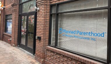 Planned Parenthood closing several Pittsburgh-area clinics this month