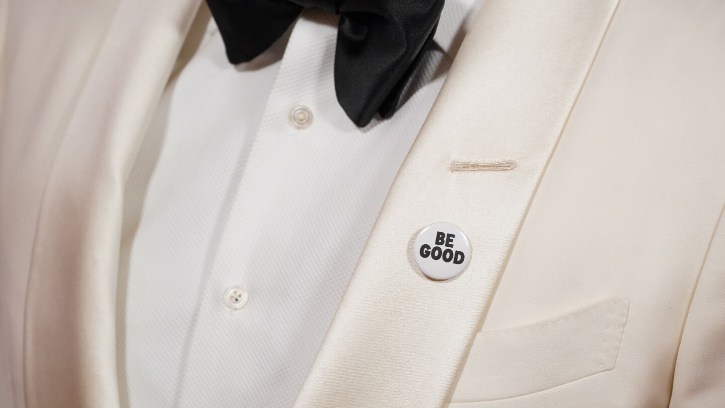 Celebrities wear anti-ICE pins at the Golden Globes