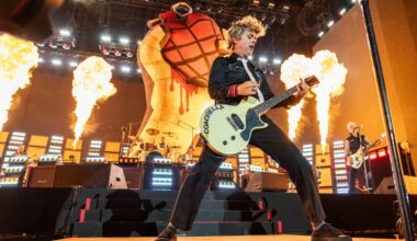 Green Day to kick off 60th Super Bowl's opening ceremony