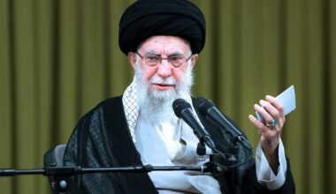 Iran signals fast trials and executions for protesters