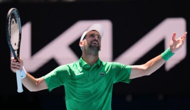 Djokovic one away from 400 Grand Slam match wins; Wawrinka makes history