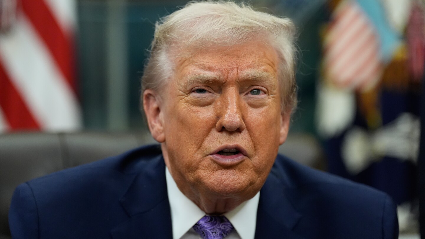 Republicans and Democrats try to contain Trump's Greenland aggression