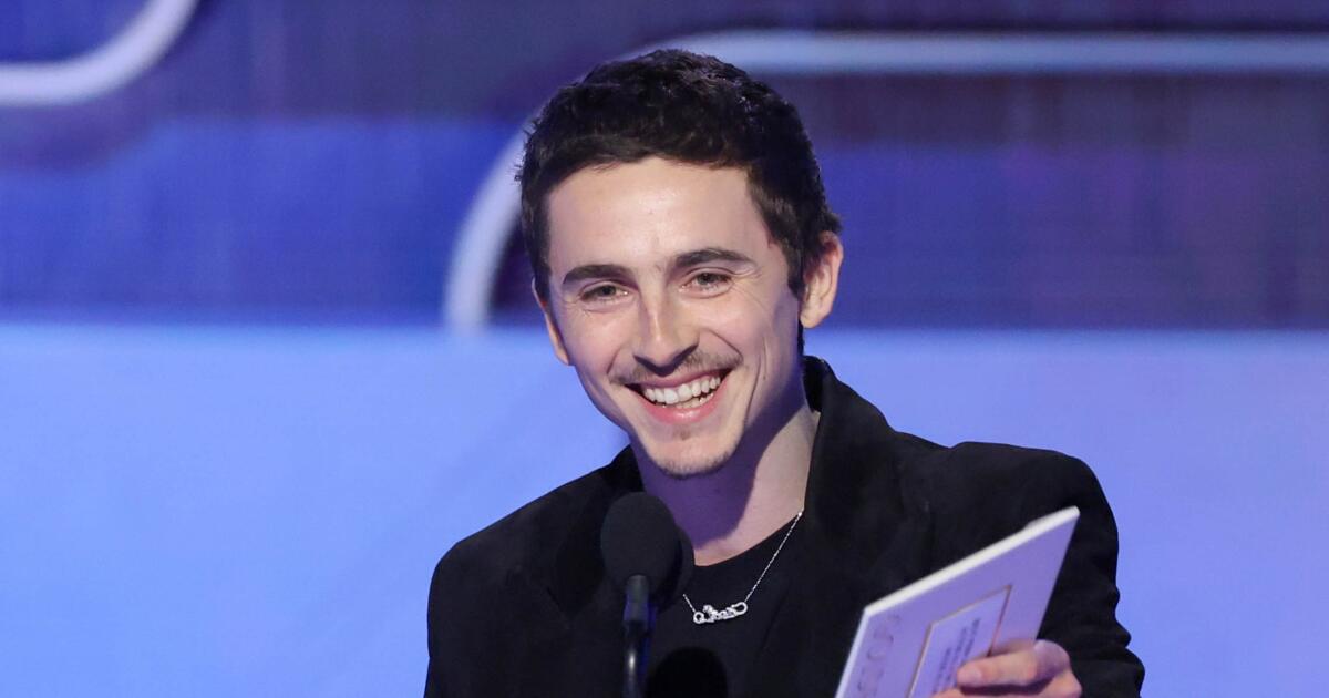 Timothée Chalamet wins Golden Globe for 'Marty Supreme' role