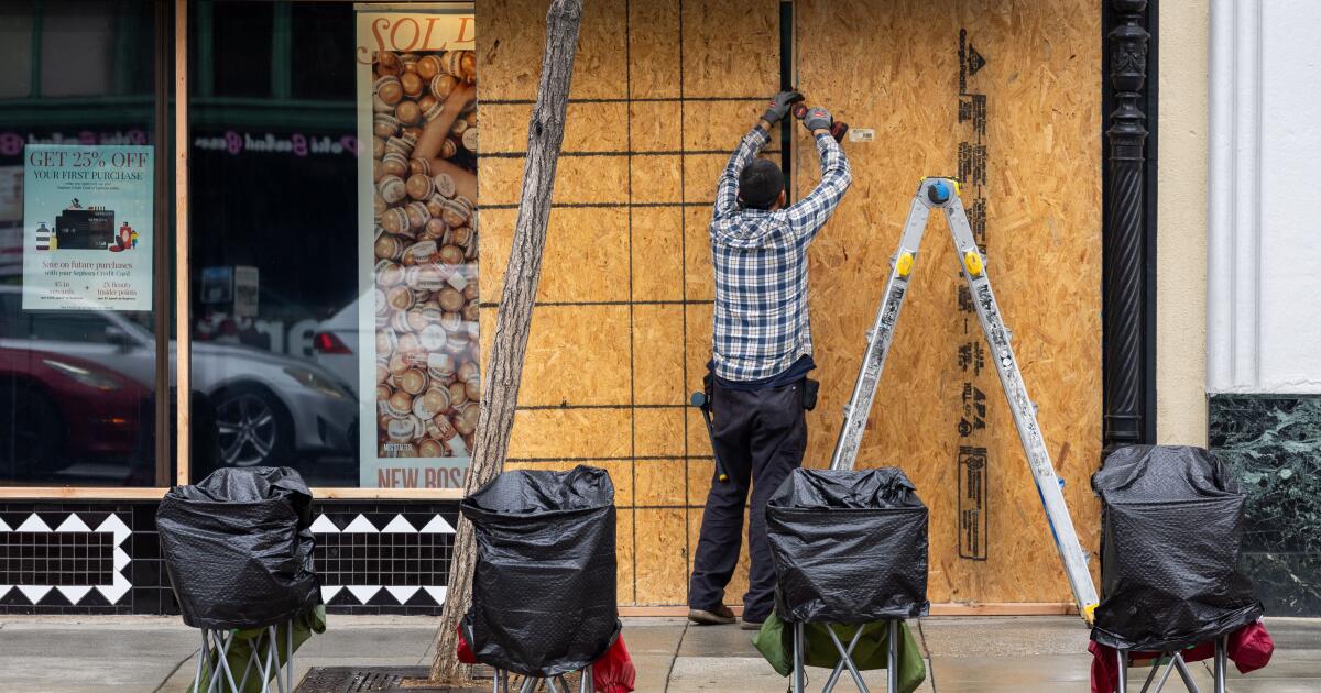 Rose Parade braces for near-certain rain as storm soaks SoCal