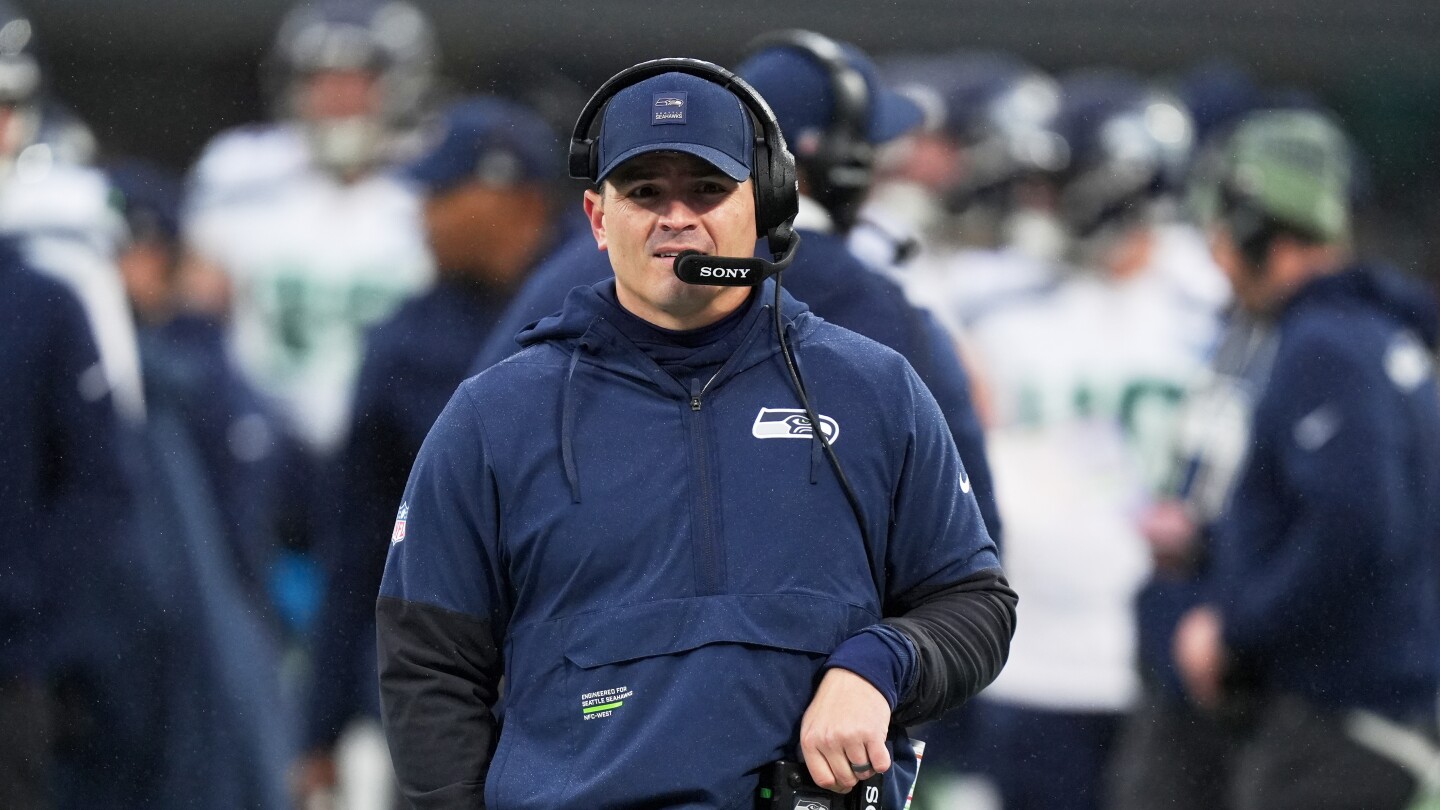 Mike Macdonald, Mike Vrabel are first defensive head coaches in the Super Bowl in 7 years
