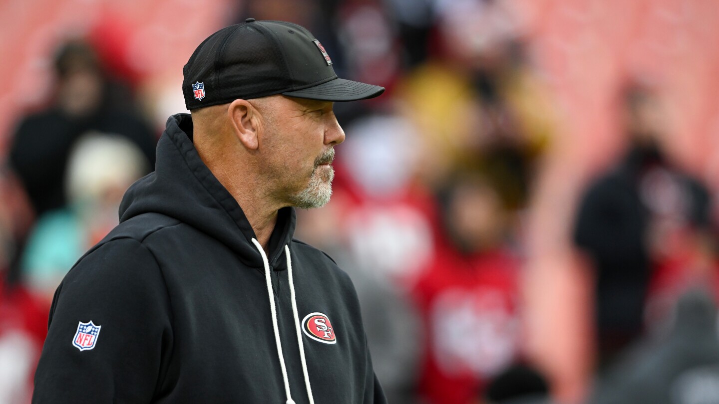 Kyle Shanahan: Gus Bradley is the obvious candidate to take over as defensive coordinator