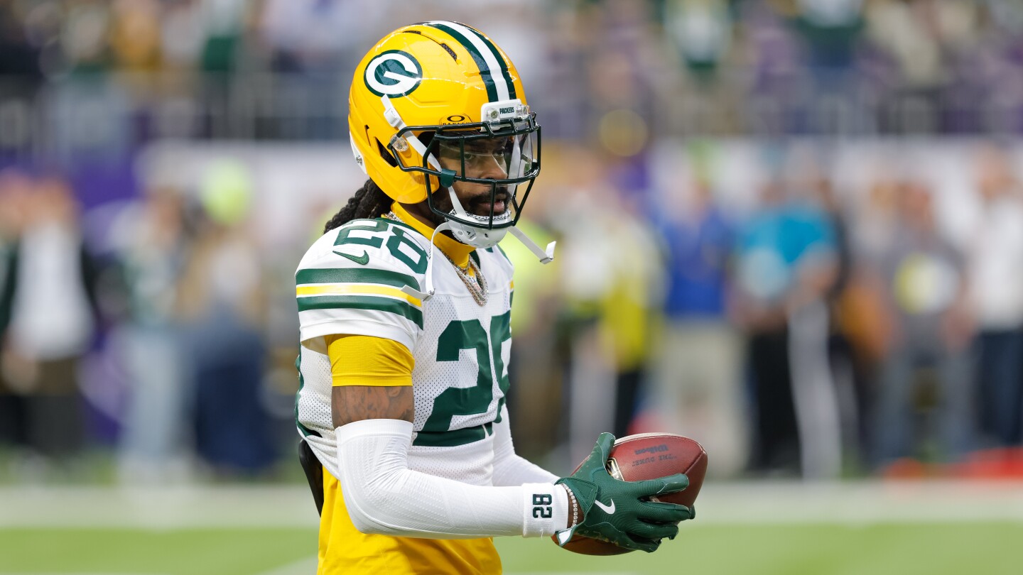 CB Trevon Diggs clears waivers, becomes a free agent