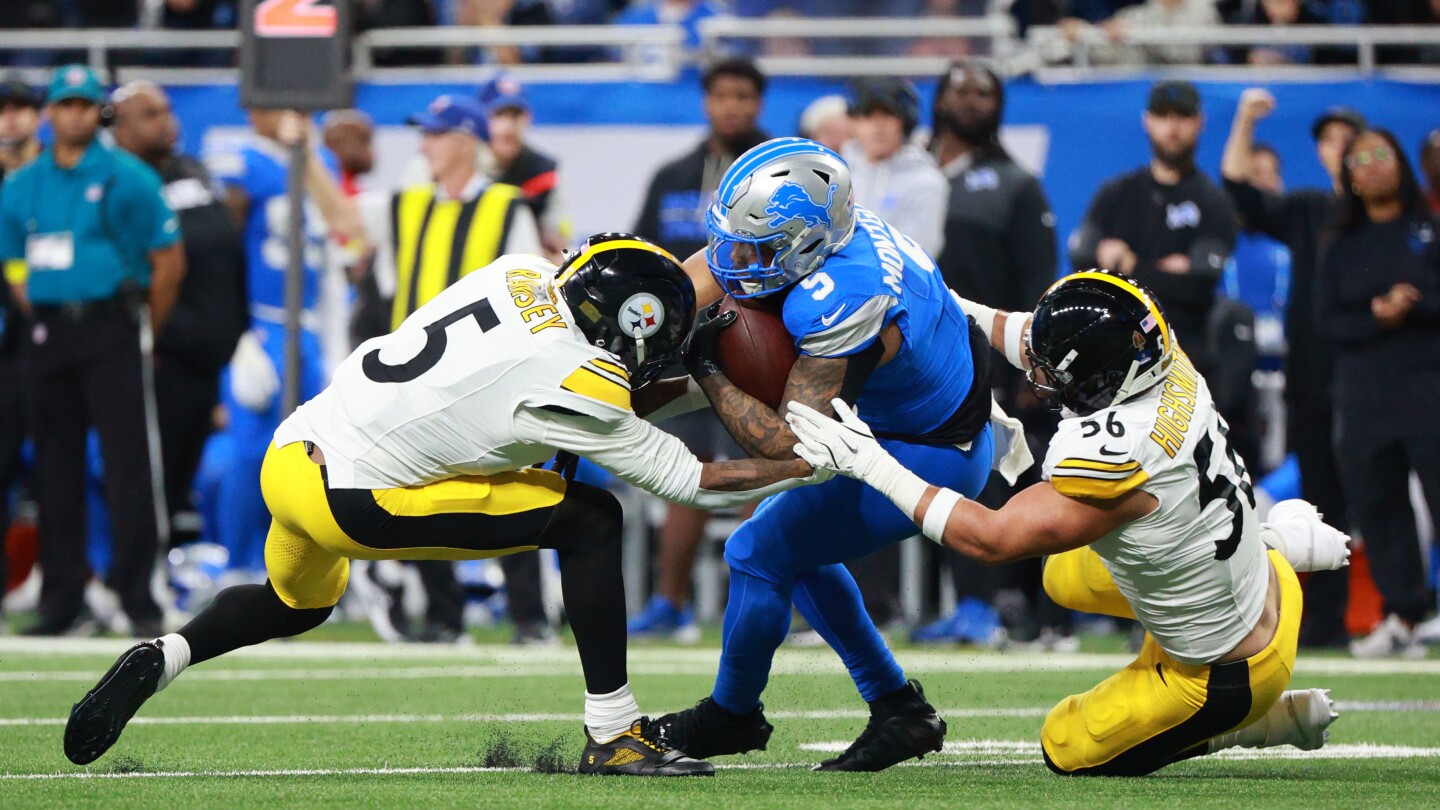 Lions expect to discuss trading David Montgomery this offseason