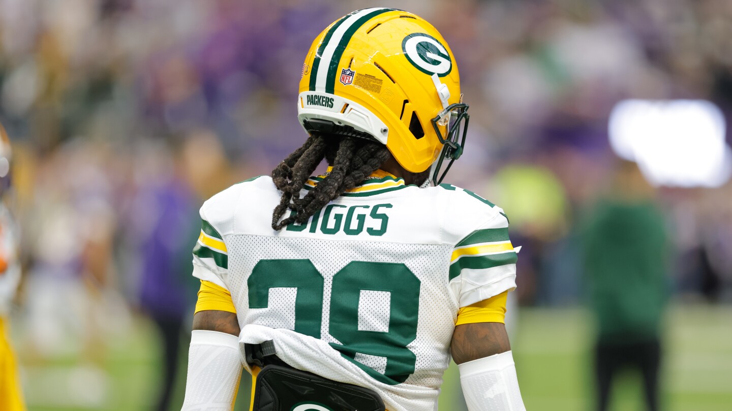 Trevon Diggs says he's "very comfortable" in Packers' defense, ready to go Saturday