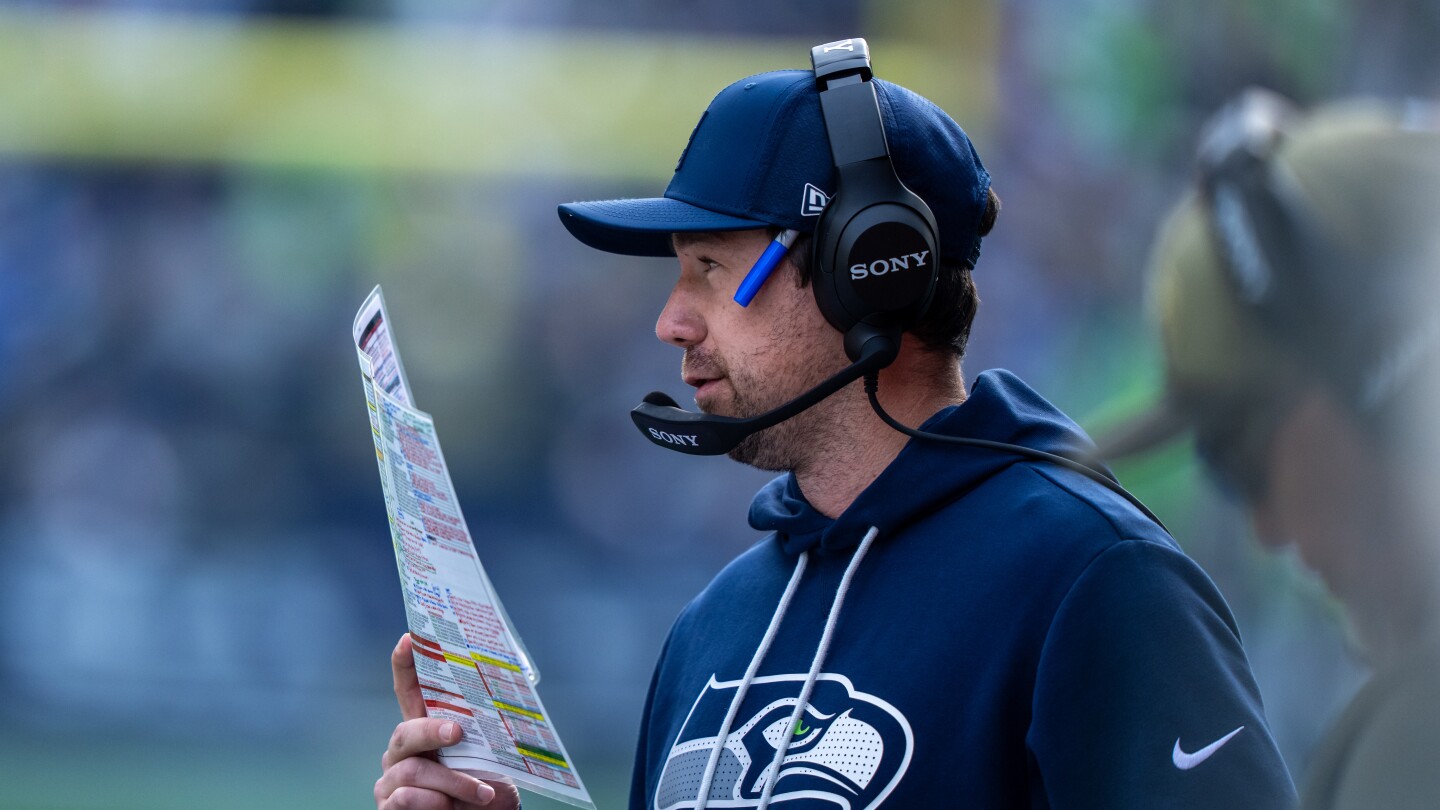 Klint Kubiak: To be a championship team, Seahawks need to reduce turnovers