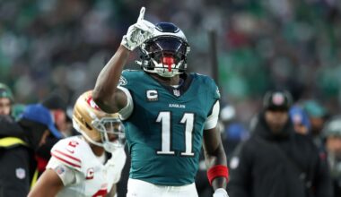 A.J. Brown, Nick Sirianni exchange words near end of first half