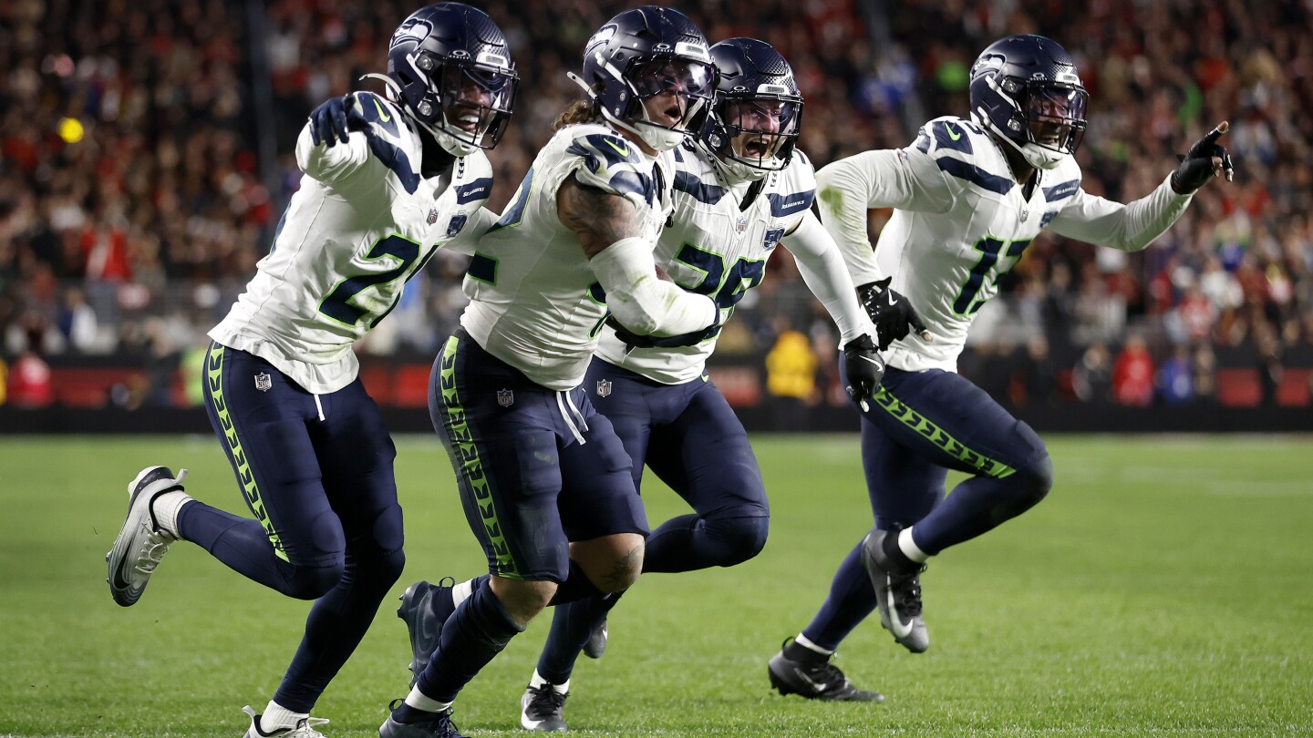 Rams favored by 4.5 at Bears, Seahawks favored by 6.5 vs. 49ers