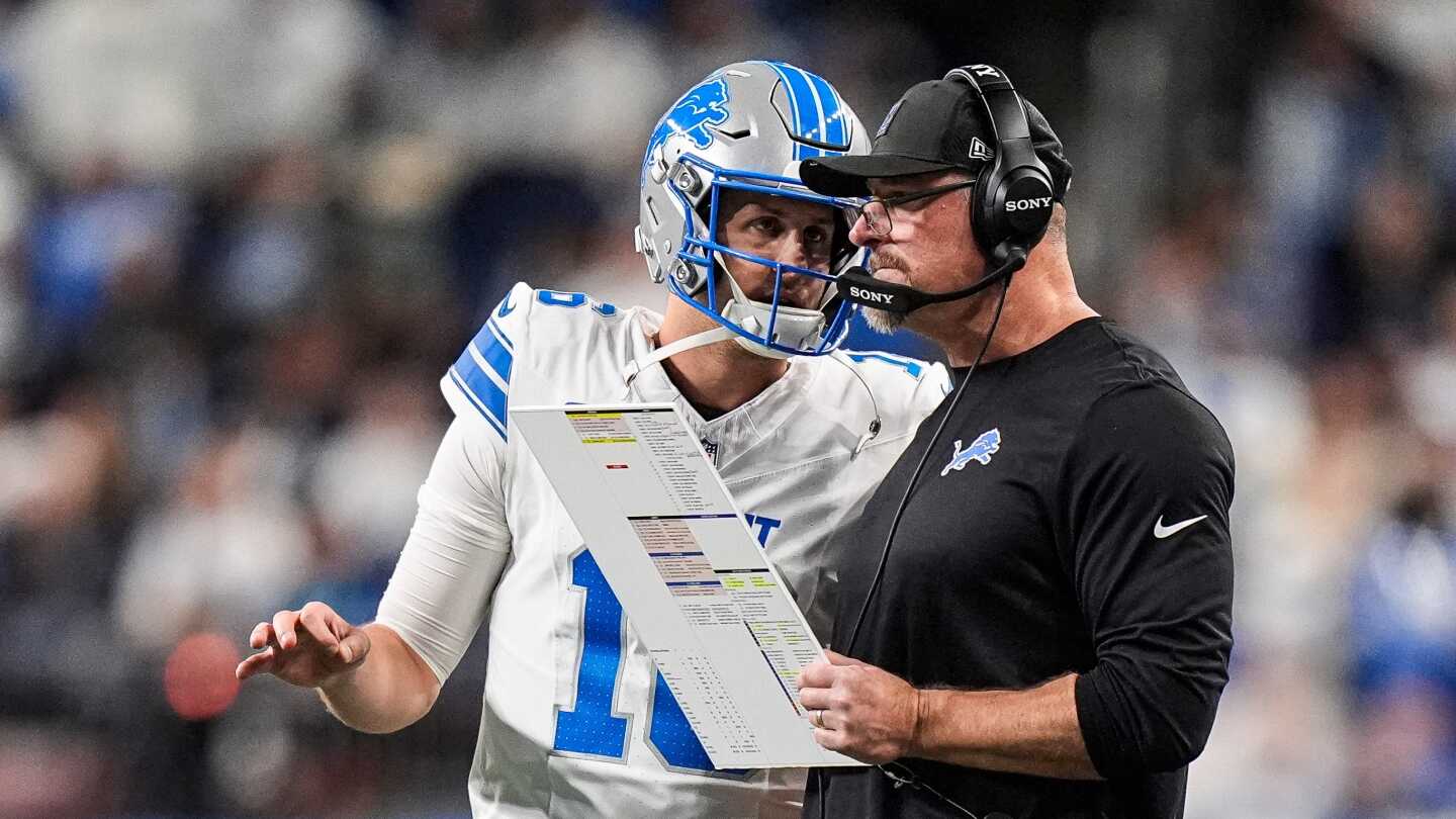 Dan Campbell unsure if he'll continue to call plays for Lions in 2026