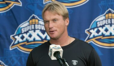 Jon Gruden denies "stupid rumor" that he was offered a job by the Jets
