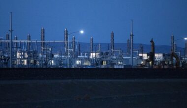 Protests against AI data centers in Missouri and across the U.S. are scrambling political lines | KCUR