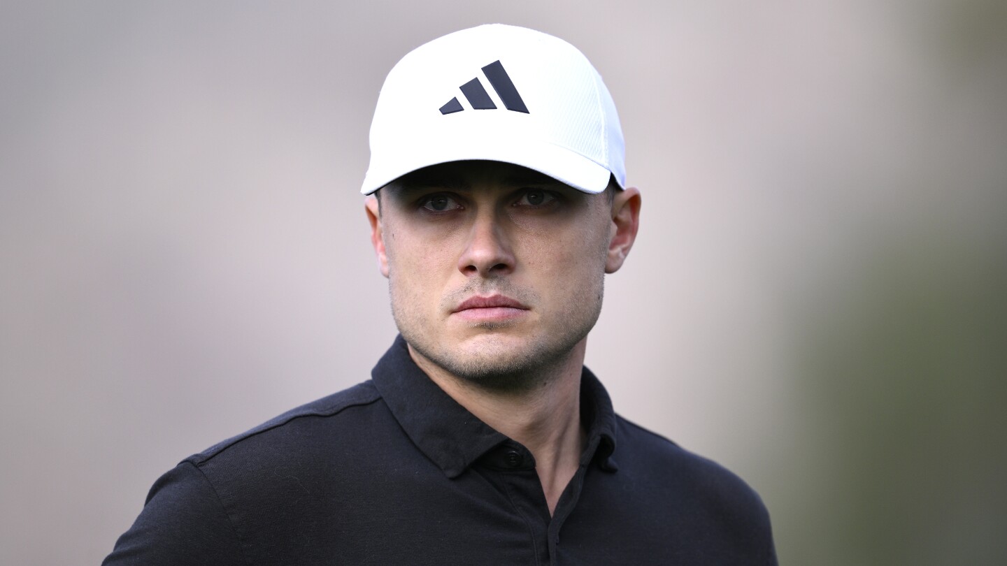 After 68-67 start at AmEx, Ludvig Åberg withdraws with illness