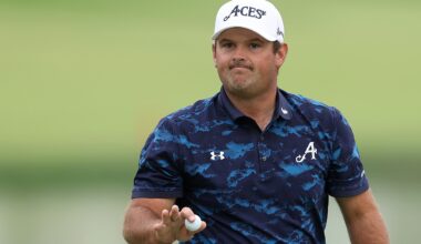 Patrick Reed leads by four as Rory McIlroy fades at Dubai Desert Classic