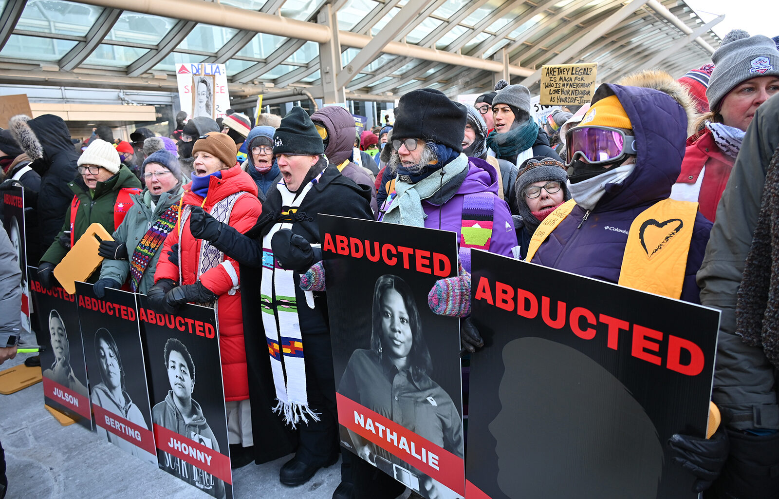 Inside the effort to organize clergy nationwide to resist ICE