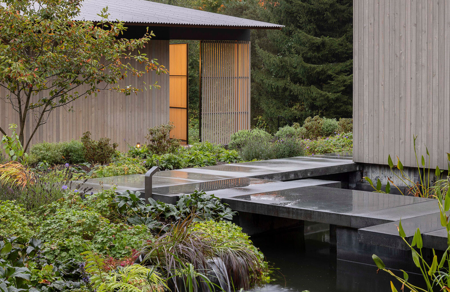 Wittman Estes designs Washington workshop and house for rain