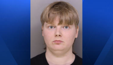 Man accused of ﻿vandalizing JD Vance's Cincinnati home indicted on federal charges