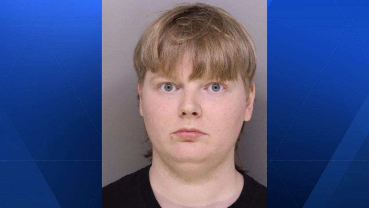 Man accused of ﻿vandalizing JD Vance's Cincinnati home indicted on federal charges