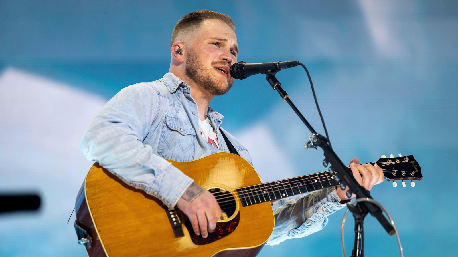 Country singer Zach Bryan has married Samantha Leonard