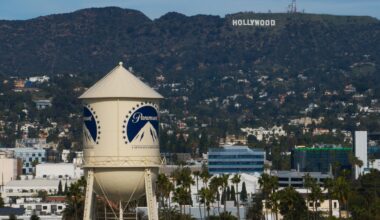 Warner Bros rejects Paramount takeover, tells shareholders to stick with Netflix