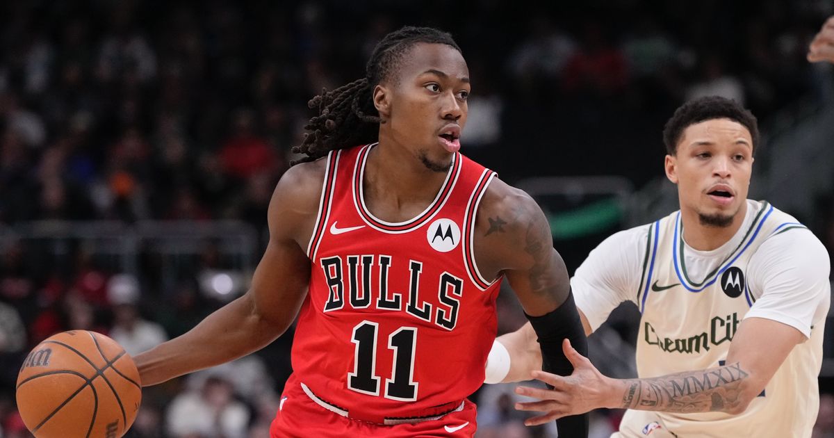 Timberwolves acquire Ayo Dosunmu for scoring depth in trade-deadline deal with Bulls, AP source says :: WRAL.com