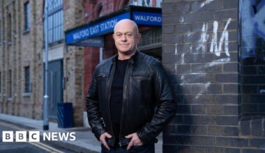 Actor Ross Kemp to return to EastEnders for short stint - BBC