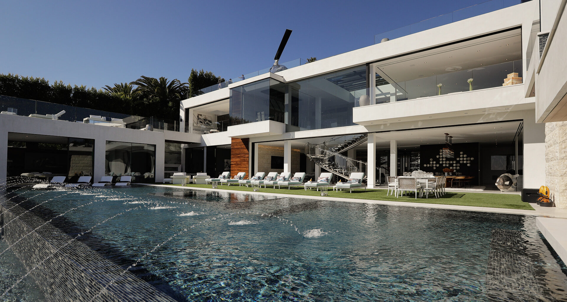 California can learn from countries that tried wealth taxes