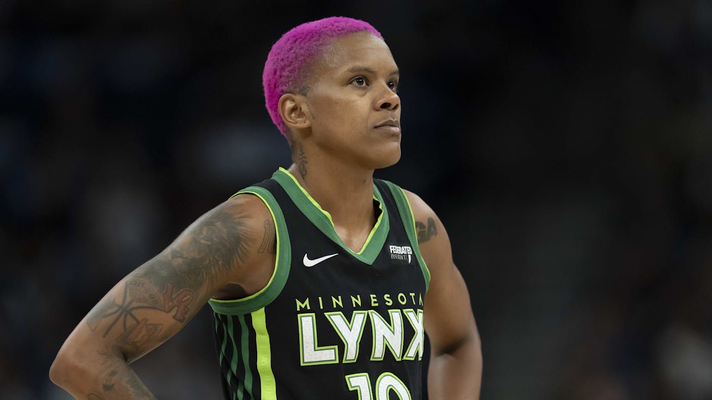 Sep 21, 2025; Minneapolis, Minnesota, USA; Minnesota Lynx guard Courtney Williams (10) looks on against the Phoenix Mercury in the first half during game one of the second round for the 2025 WNBA Playoffs at Target Center. Mandatory Credit: Jesse Johnson-Imagn Images