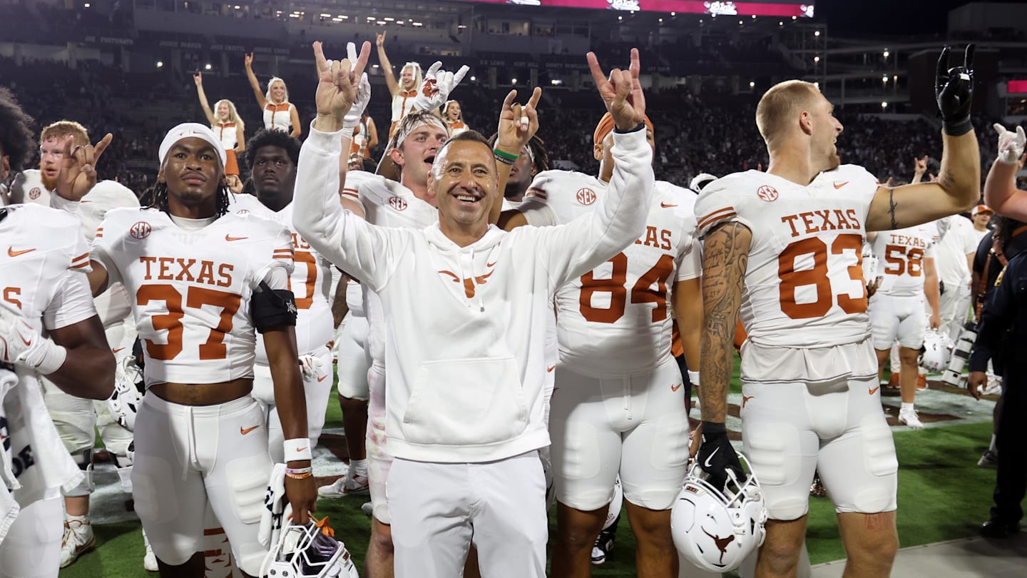 Why New Texas Longhorns RB is No. 1 in Incoming Recruiting Class