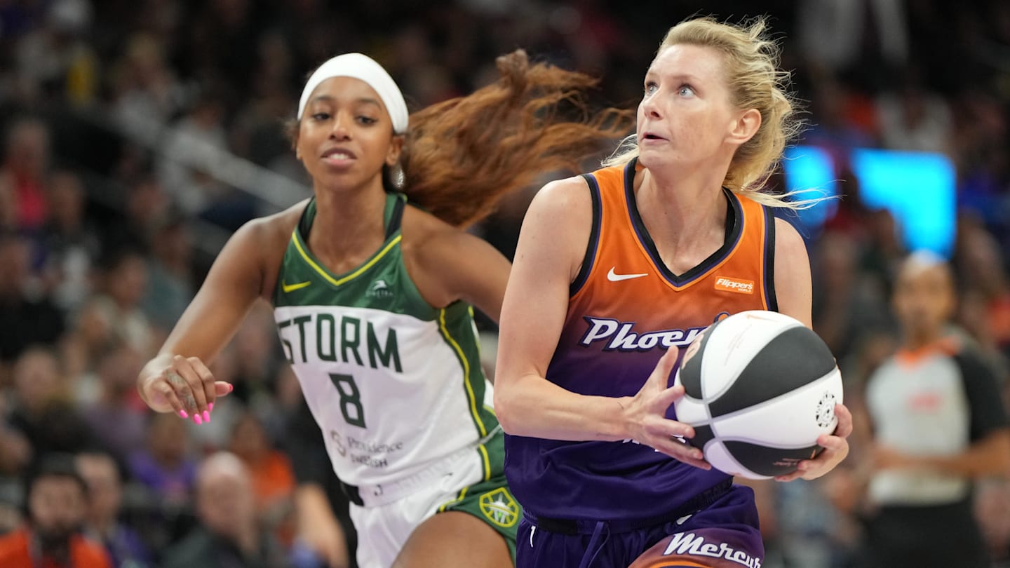 Mercury's Held Gets Going In College