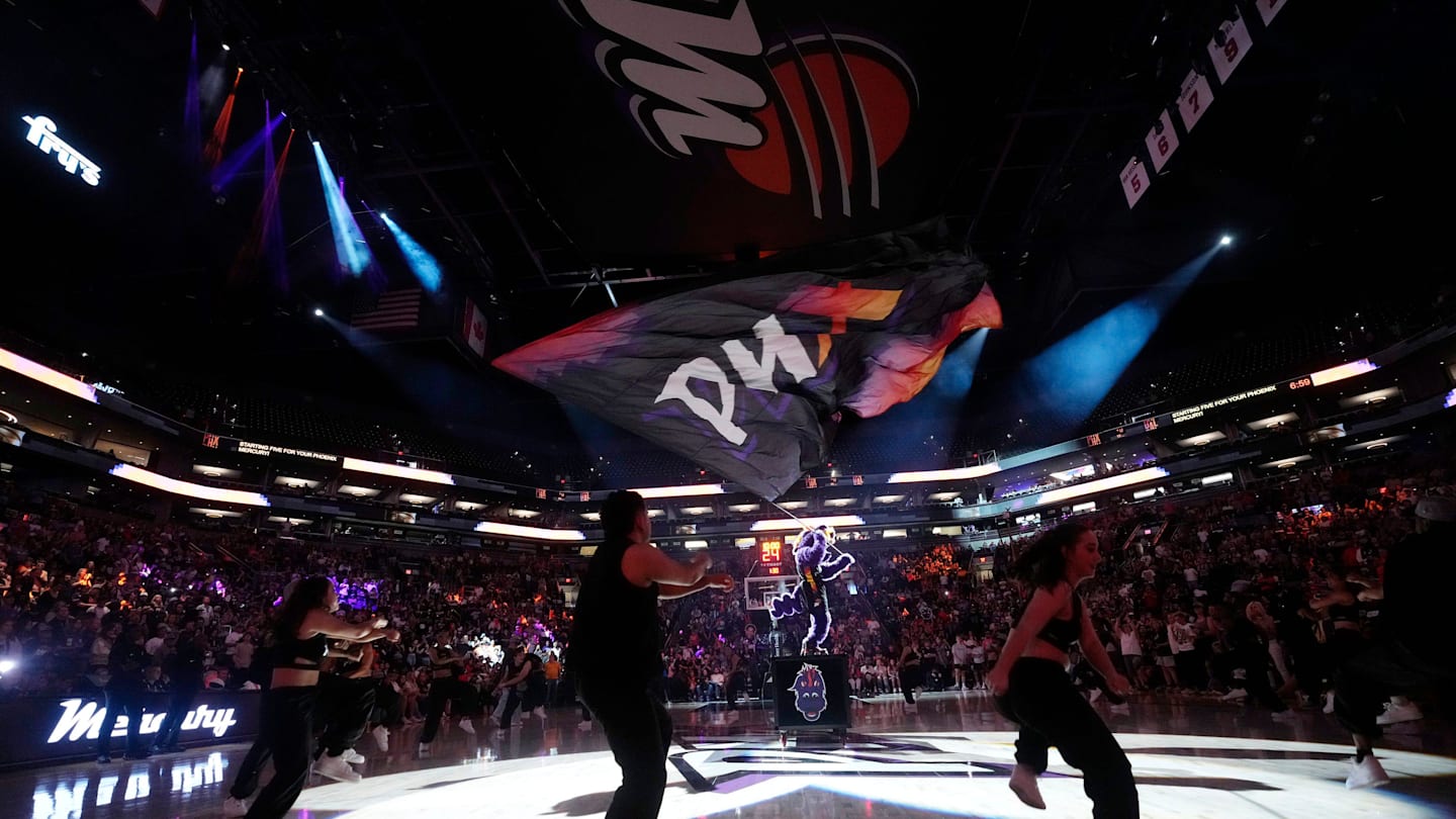 Mercury Nearly Pull Off Sweep Against Conference Rival