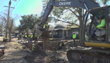 Cleanup underway after Uptown water main break, boil water advisory continues