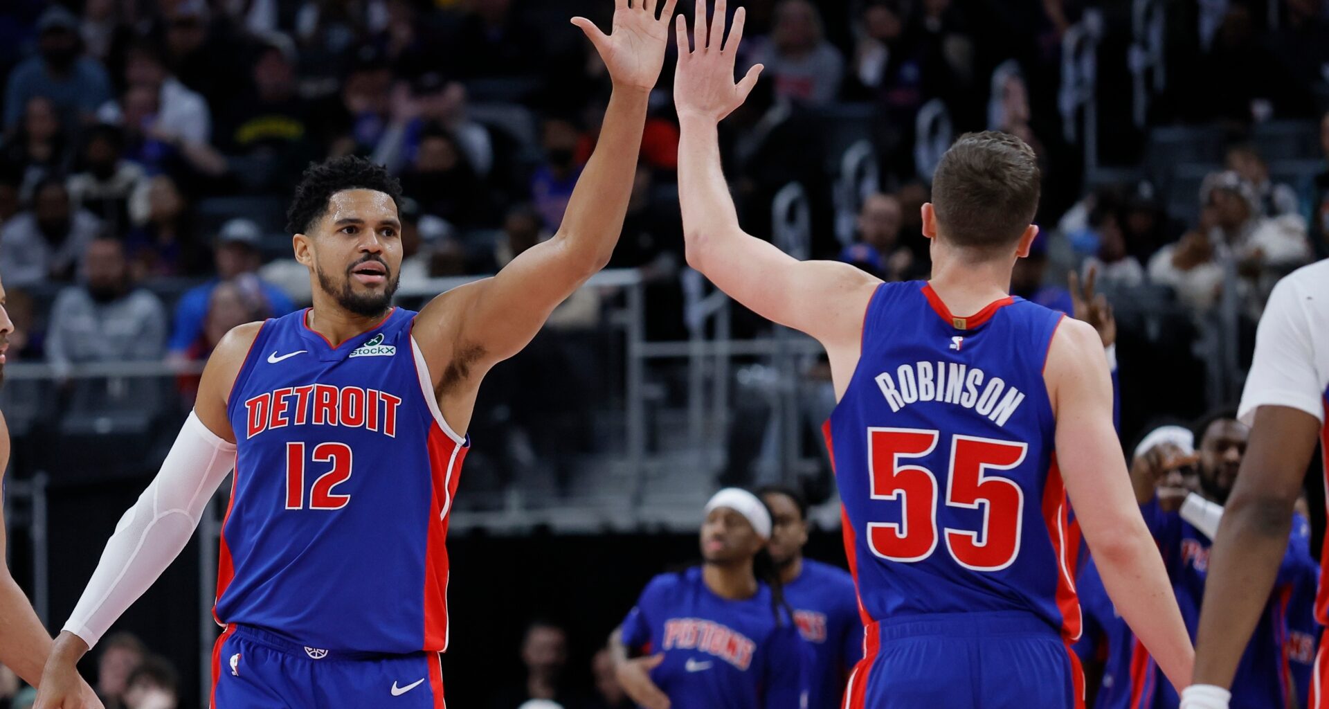 As the trade deadline nears, a history-based look at how this NBA season may end