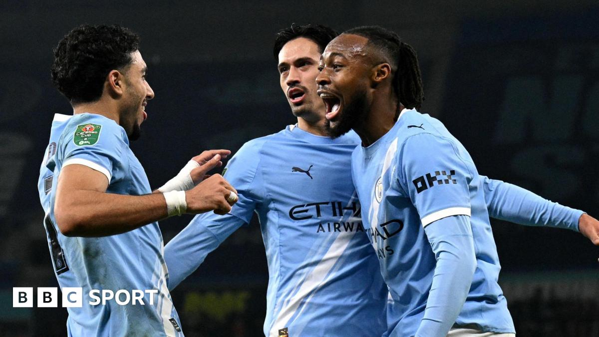 Omar Marmoush scores for Man City