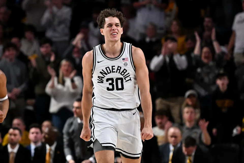 NASHVILLE, TENNESSEE - MARCH 1: Chris MaÃ±on #30 of the Vanderbilt Commodores reacts to a basket against the Missouri Tigers in the first half at Vanderbilt University Memorial Gymnasium on March 1, 2025 in Nashville, Tennessee. (Photo by Carly Mackler/Getty Images)