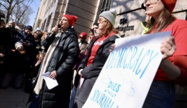 In the wake of mass layoffs, hundreds rally to support The Washington Post - WAMU