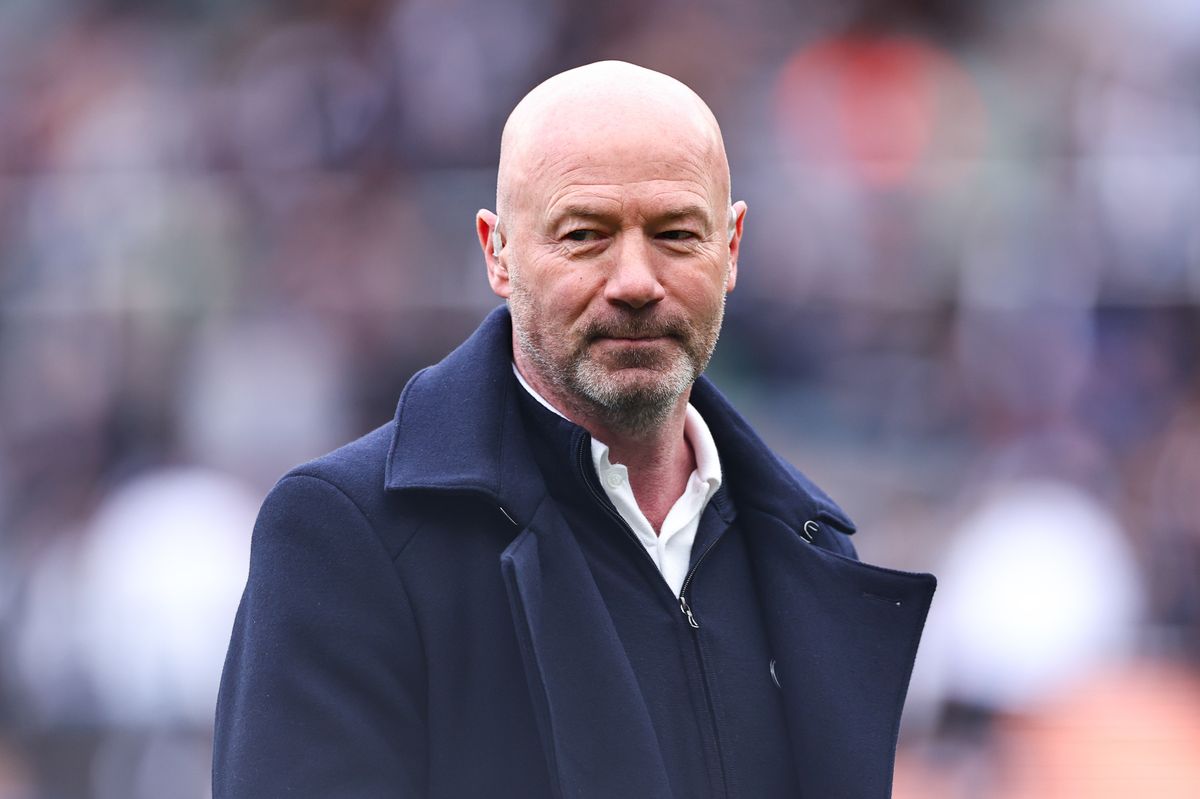 Alan Shearer has hit out at Arsenal