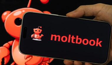 Why social media for AI agents Moltbook is dividing the tech sector
