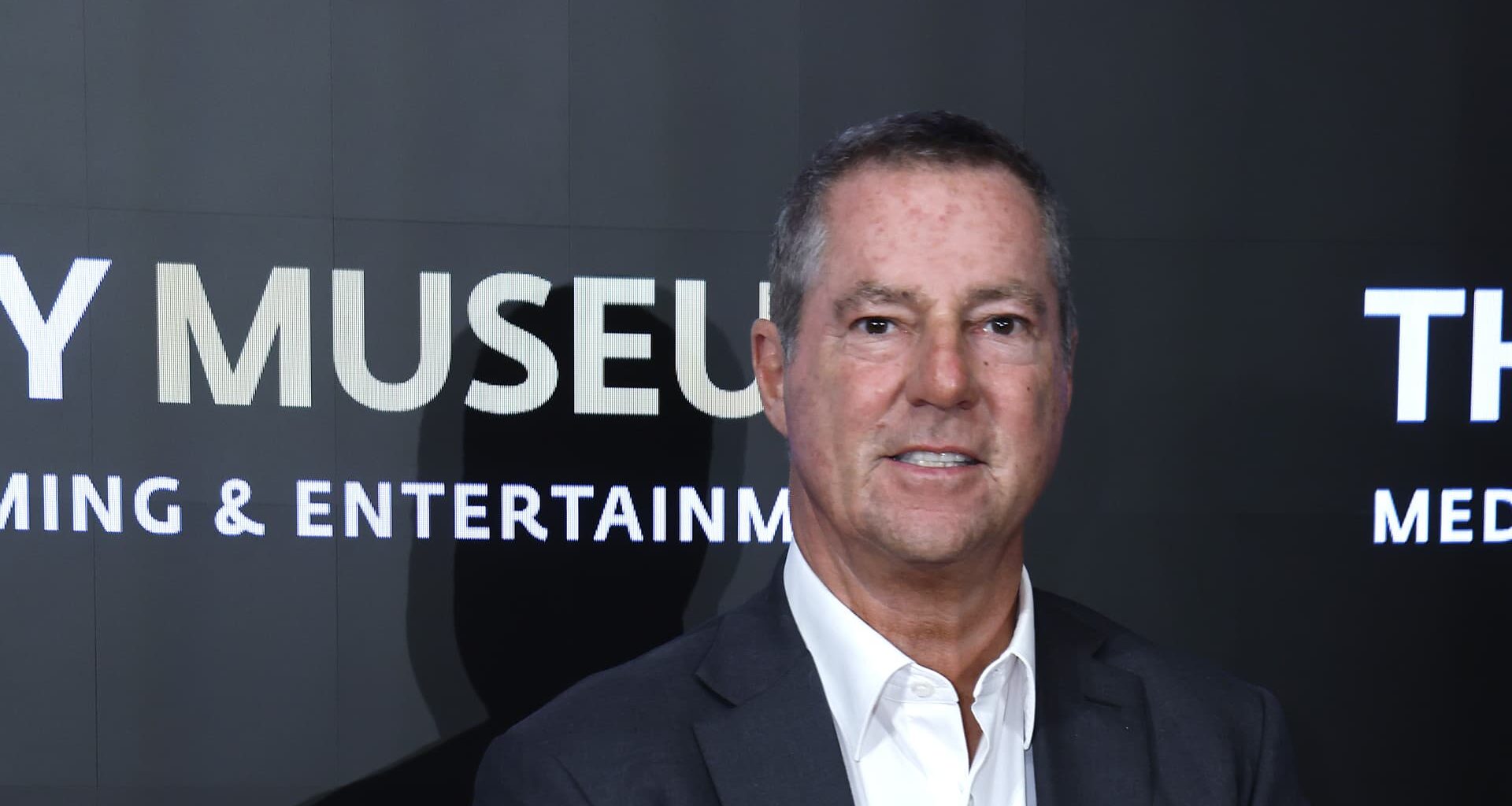 Paul Weiss chairman Brad Karp resigns