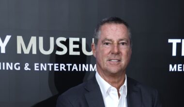 Paul Weiss chairman Brad Karp resigns