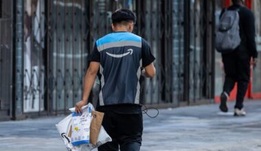 5 things to know before the stock market opens Friday