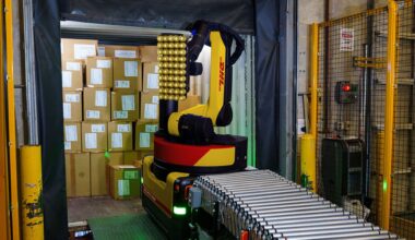How package, logistics companies are bringing robots into warehouses