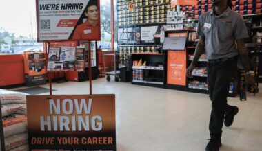 Incentives dim for workers to change jobs